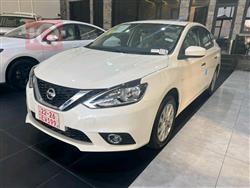 نيسان سيلفي